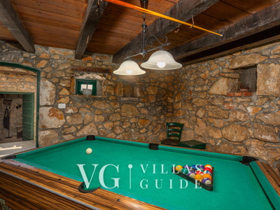 Villa Hidden world with pool