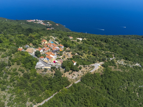 Villa Hidden world with pool