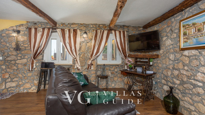 Villa Hidden world with pool&sauna&pet friendly Opatija Living room