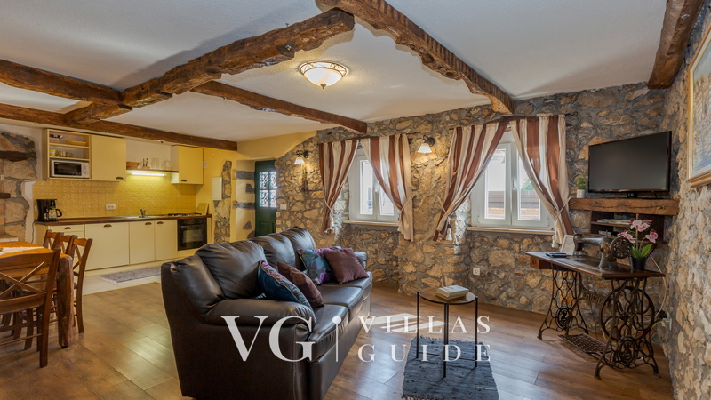 Villa Hidden world with pool&sauna&pet friendly Opatija Living room