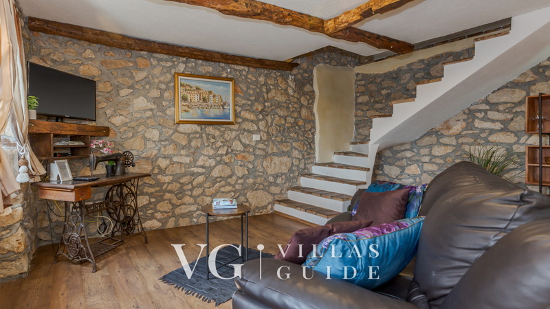 Villa Hidden world with pool&sauna&pet friendly Opatija Living room