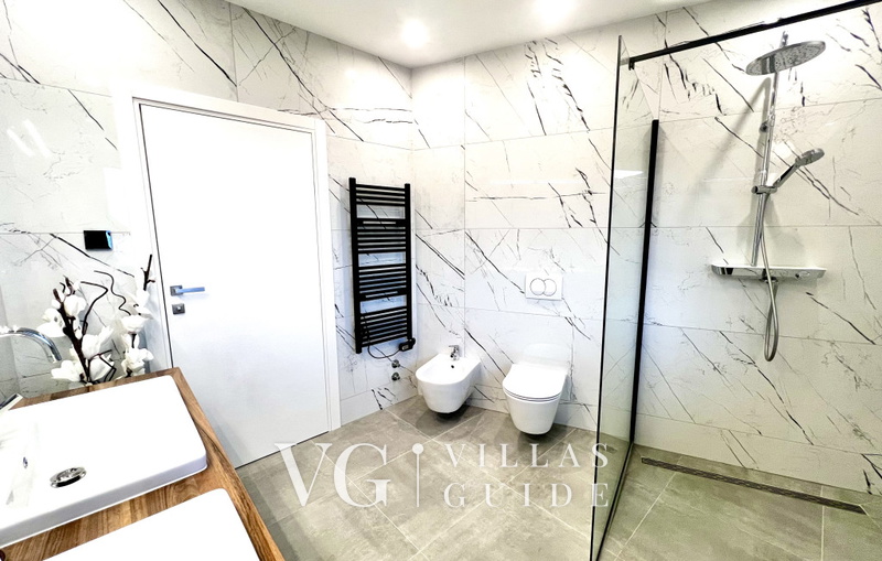 Villa Palazzo Blue pool&whirpool&beachfront- Opatija Bagno