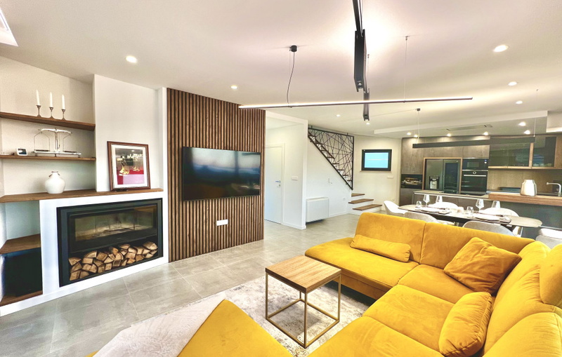 Villa Palazzo Blue pool&whirpool&beachfront- Opatija