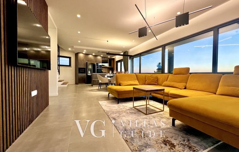 Villa Palazzo Blue pool&whirpool&beachfront- Opatija Soggiorno