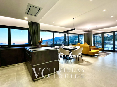 Villa Palazzo Blue pool&whirpool&beachfront- Opatija Kitchen