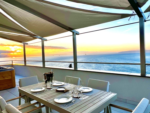 Villa Palazzo Blue pool&whirpool&beachfront- Opatija