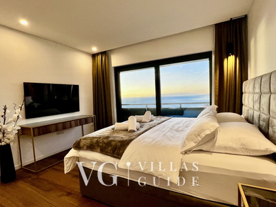 Villa Palazzo Blue pool&whirpool&beachfront- Opatija