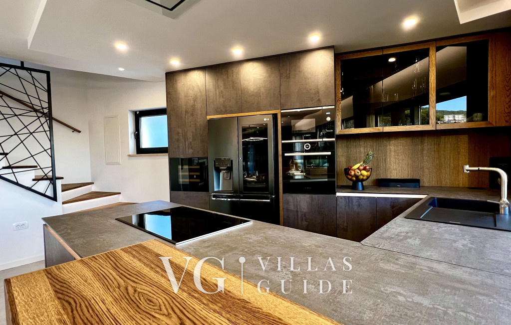 Villa Palazzo Blue pool&whirpool&beachfront- Opatija Cucina