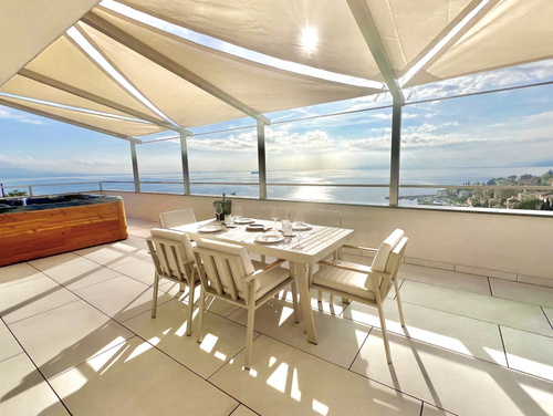 Villa Palazzo Blue pool&whirpool&beachfront- Opatija