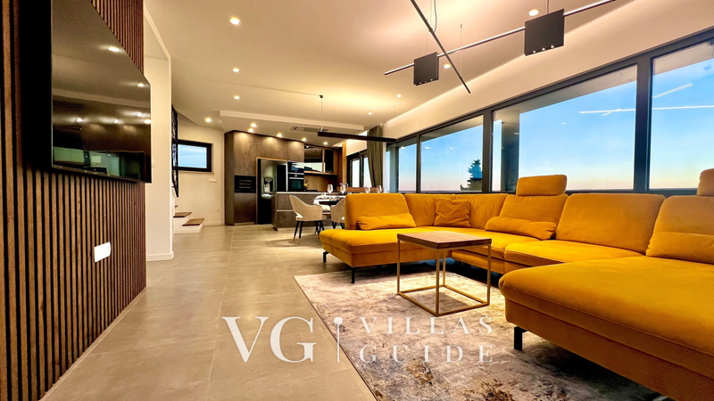 Villa Palazzo Blue pool&whirpool&beachfront- Opatija