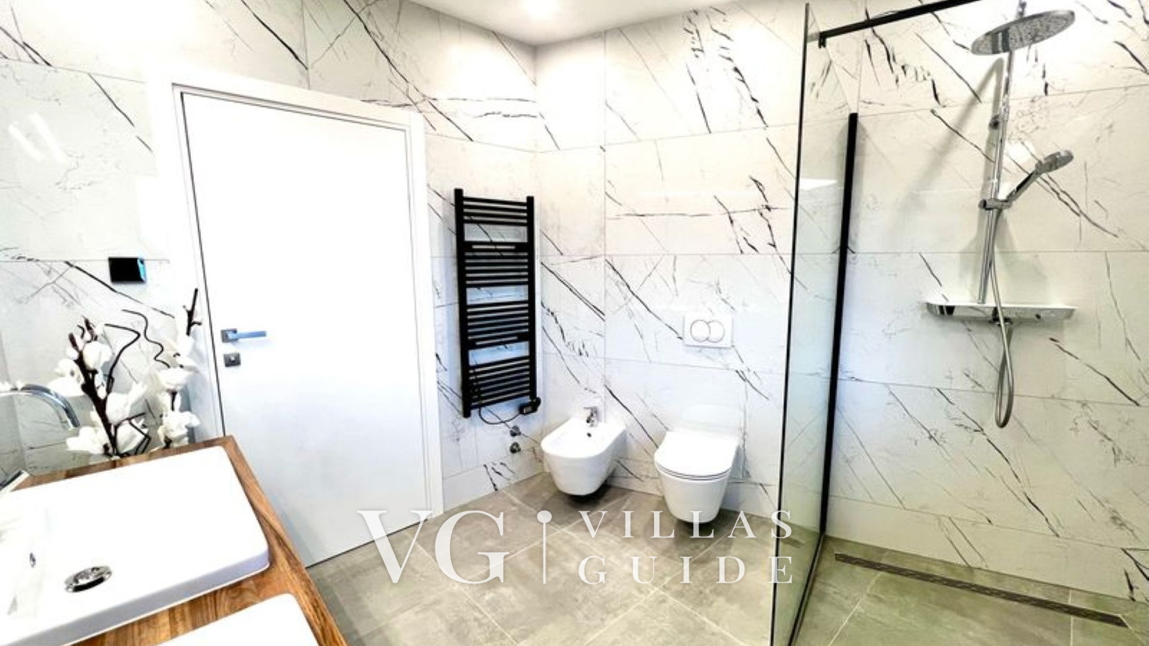 Villa Palazzo Blue pool&whirpool&beachfront- Opatija Bathroom