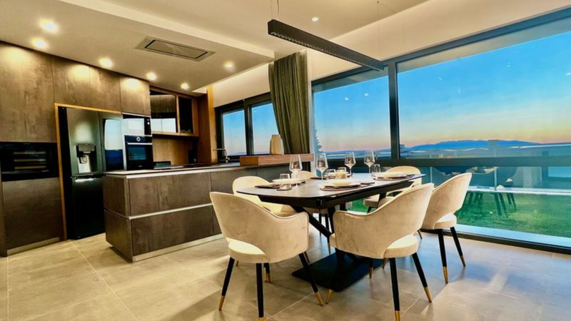 Villa Palazzo Blue pool&whirpool&beachfront- Opatija