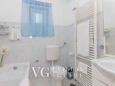 Villa Vrljika - Makarska-Glavina Donja Bathroom