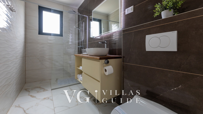 Villa Juma Bathroom