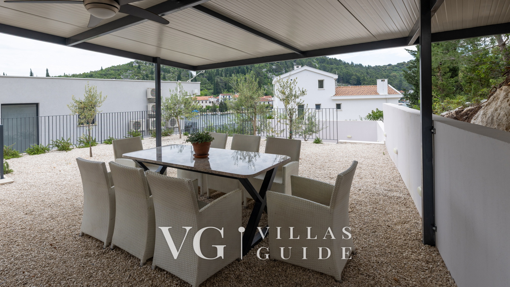 Villa Juma Additional content