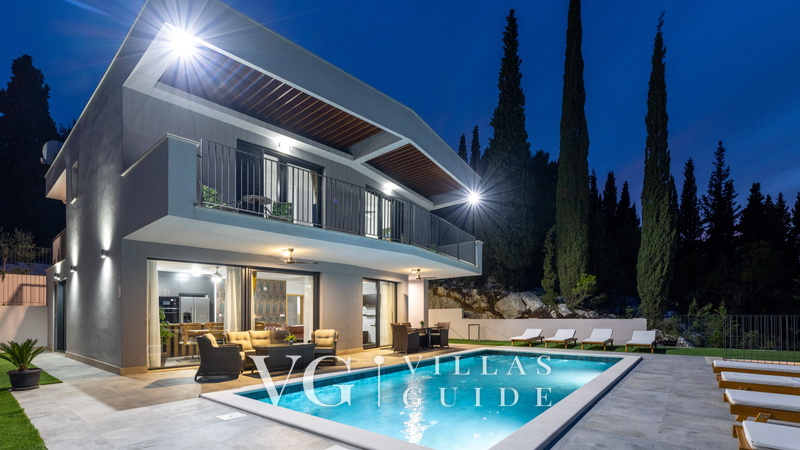 Villa Juma Garden and property exterior