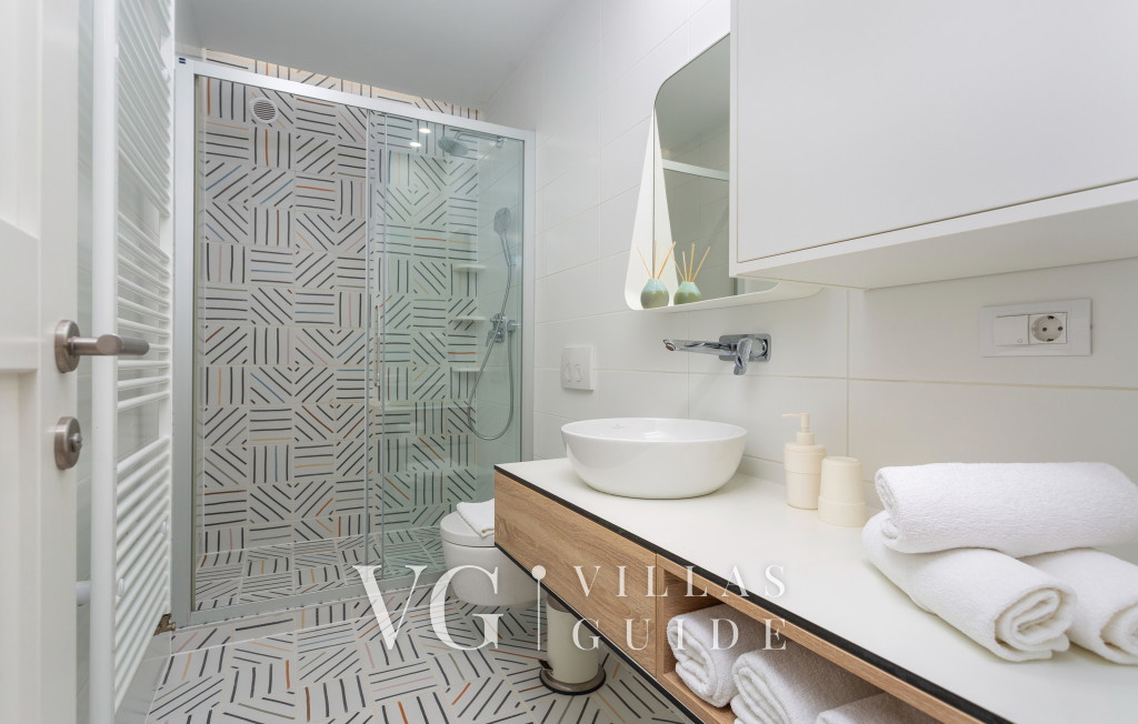 Vila Oleander pool&sea view&pet friendly- Malinska Bagno