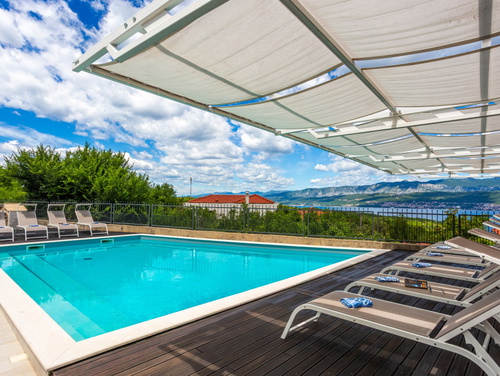 Vila Oleander pool&sea view&pet friendly- Malinska