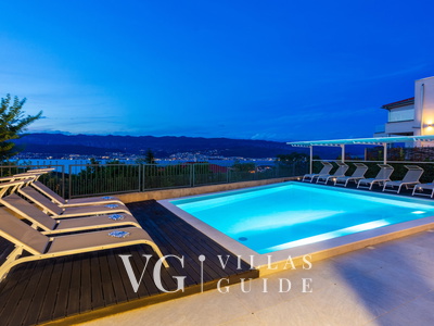 Vila Oleander pool&sea view&pet friendly- Malinska