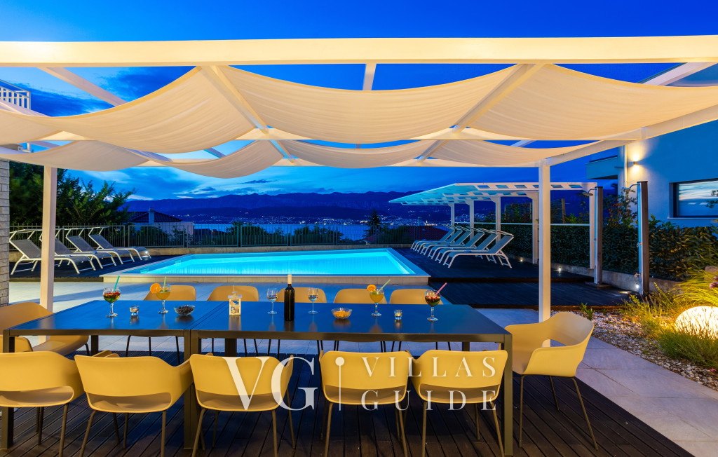 Vila Oleander pool&sea view&pet friendly- Malinska