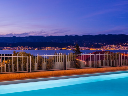 Vila Oleander pool&sea view&pet friendly- Malinska