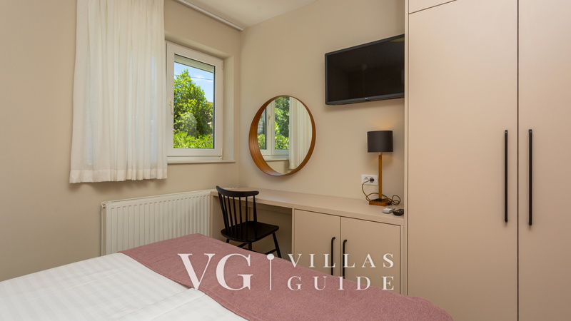 Vila Oleander pool&sea view&pet friendly- Malinska Bedroom