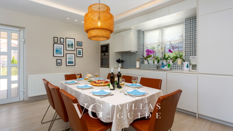 Vila Oleander pool&sea view&pet friendly- Malinska Kuhinja