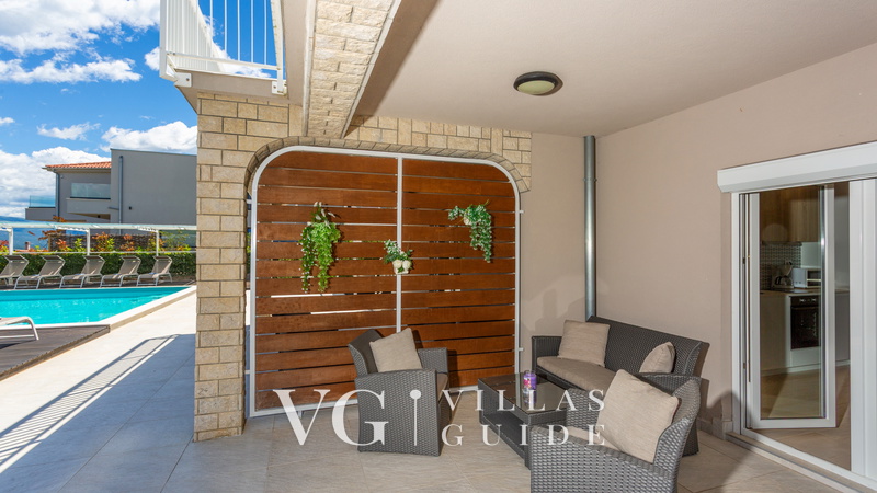 Vila Oleander pool&sea view&pet friendly- Malinska Garden and property exterior