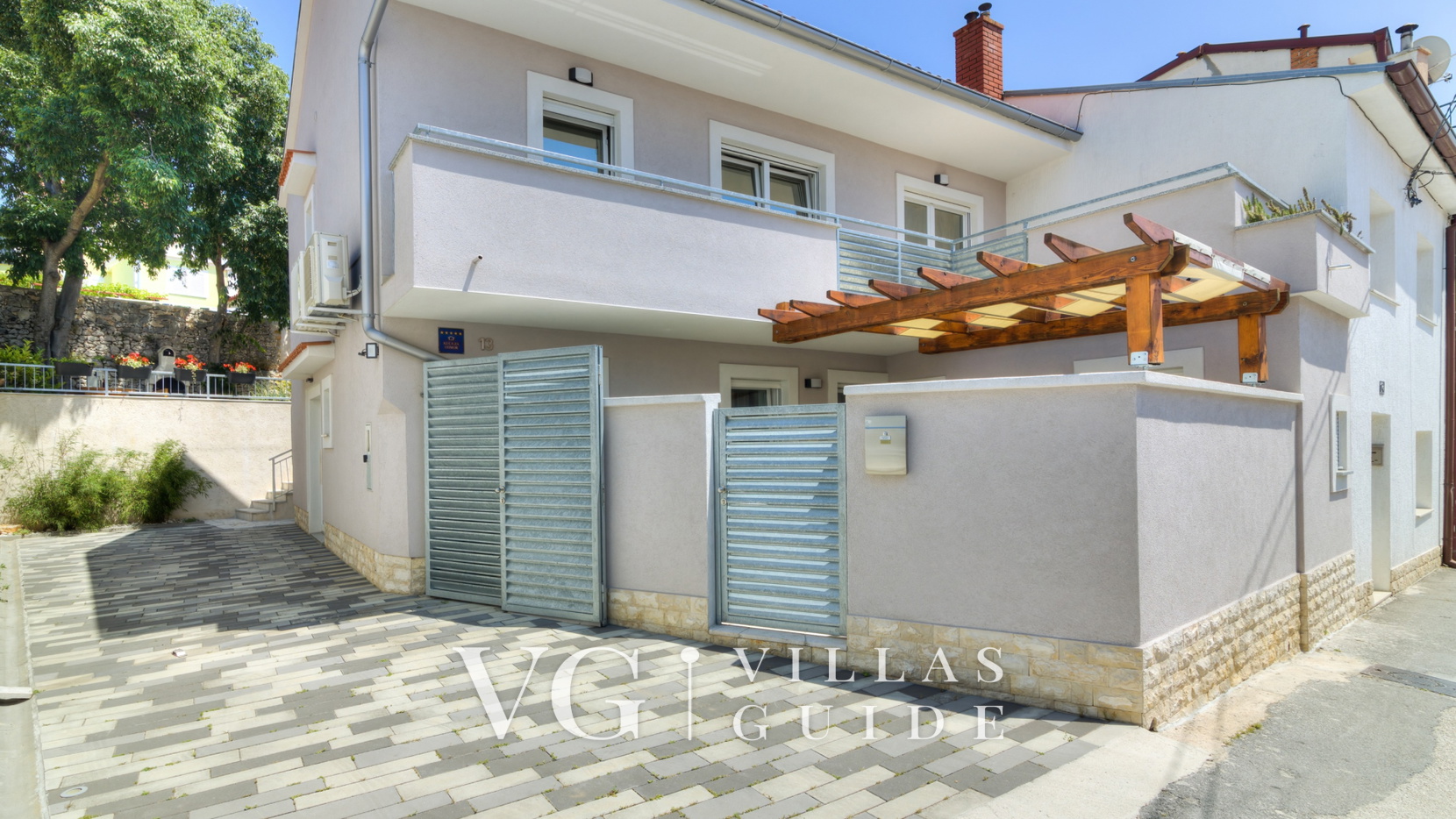 Villa Stella Blue Novi vinodolski Garden and property exterior