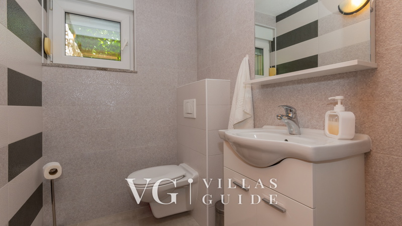 Villa Mia - Makarska-Krivodol Guest toilet