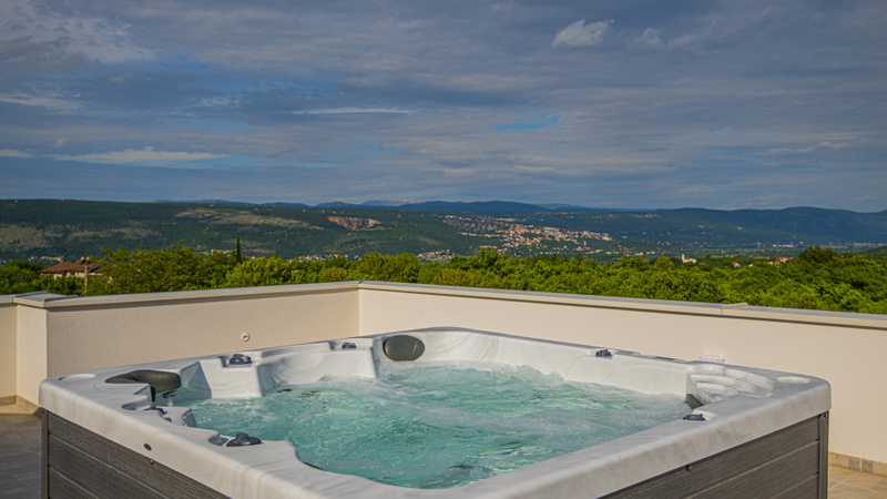 Villa Danica with Pool & Whirlpool