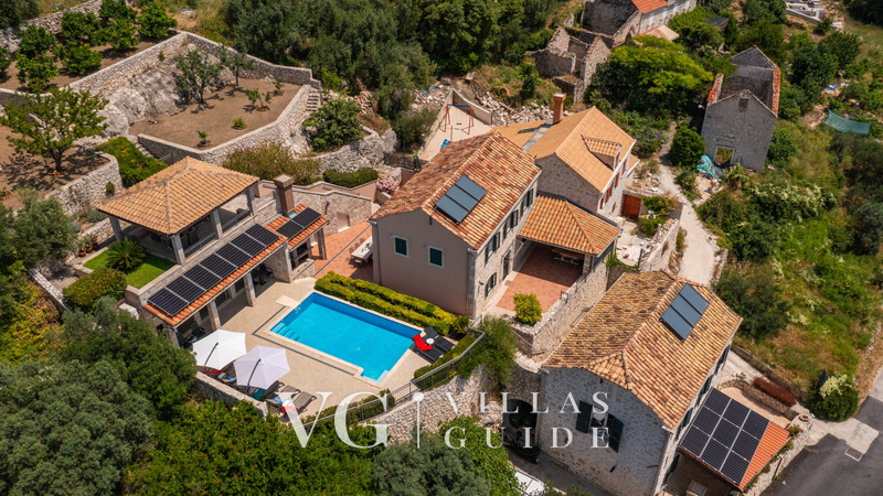 Villa Dia Garten und Außenbereich