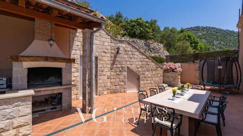 Villa Dia Zusatzinhalte