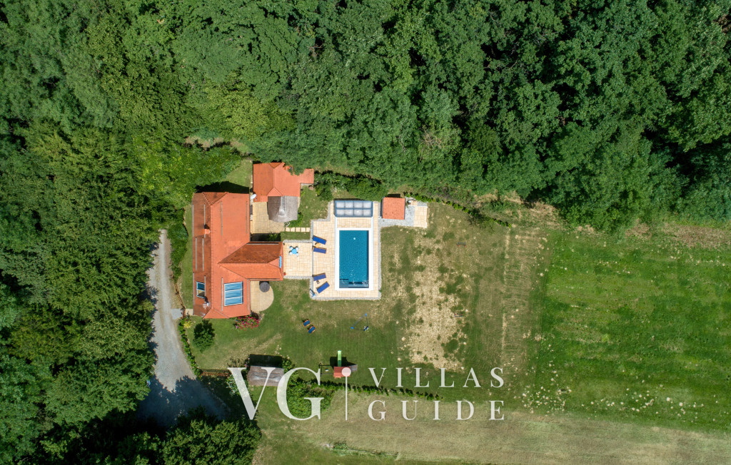 Oldwine House Ložnjak Garden and property exterior