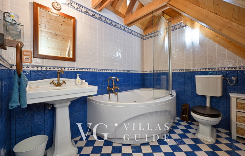 Oldwine House Ložnjak Guest toilet