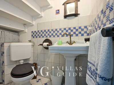 Oldwine House Ložnjak Kupaonica