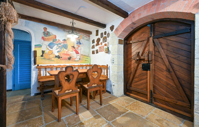 Oldwine House Ložnjak