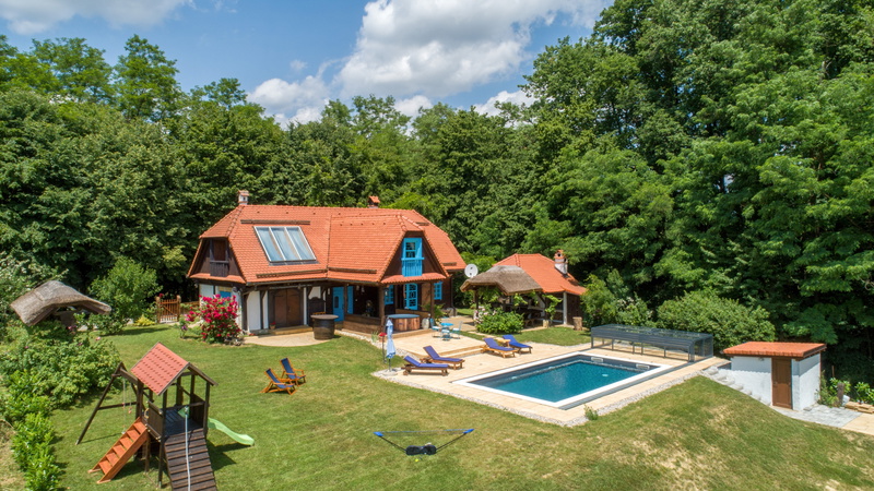 Oldwine House Ložnjak