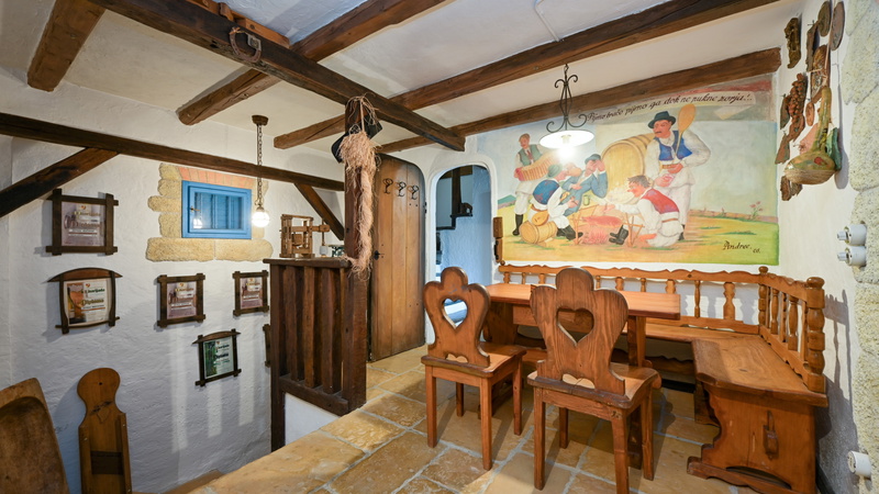 Oldwine House Ložnjak