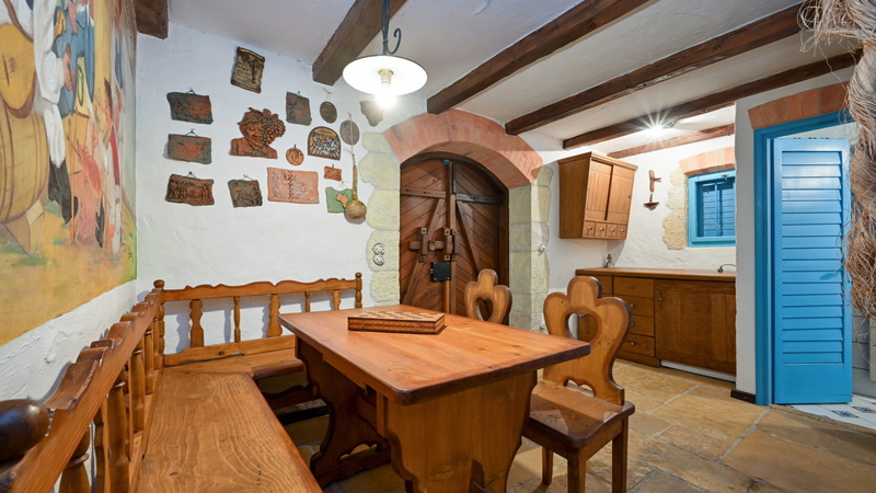 Oldwine House Ložnjak