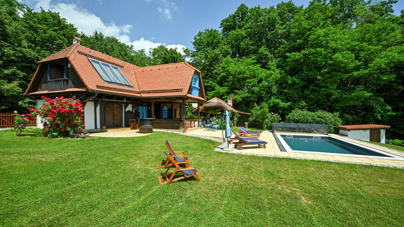 Oldwine House Ložnjak