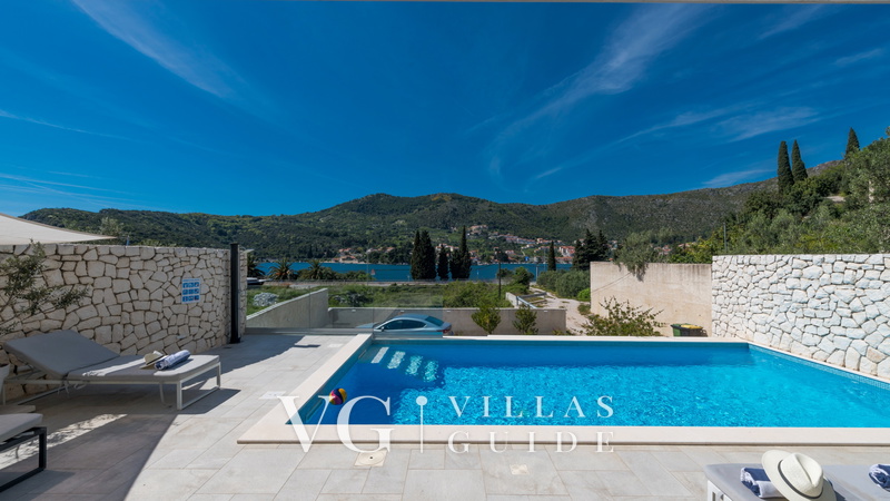 Villa White Lady Pool