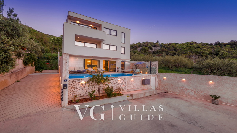 Villa White Lady Garten und Außenbereich