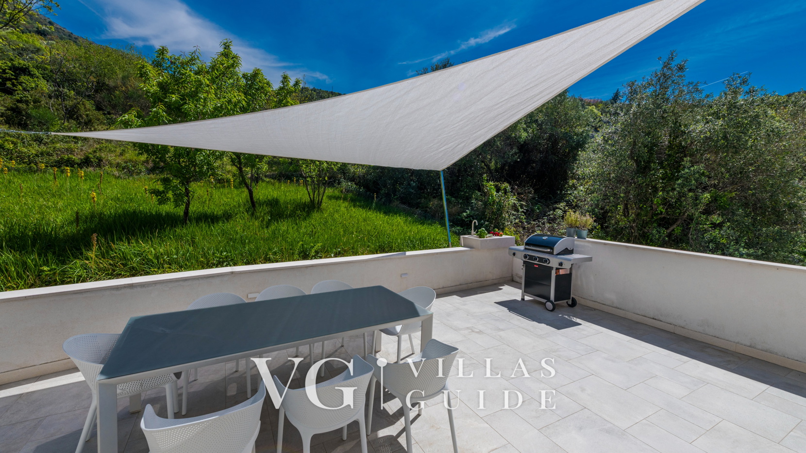 Villa White Lady Garten und Außenbereich