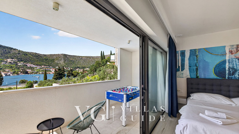 Villa White Lady Zusatzinhalte