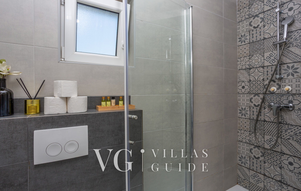 Villa Estate 1 Island Krk Bagno