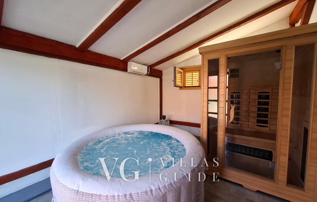 Holiday Home Martinšćak wellness