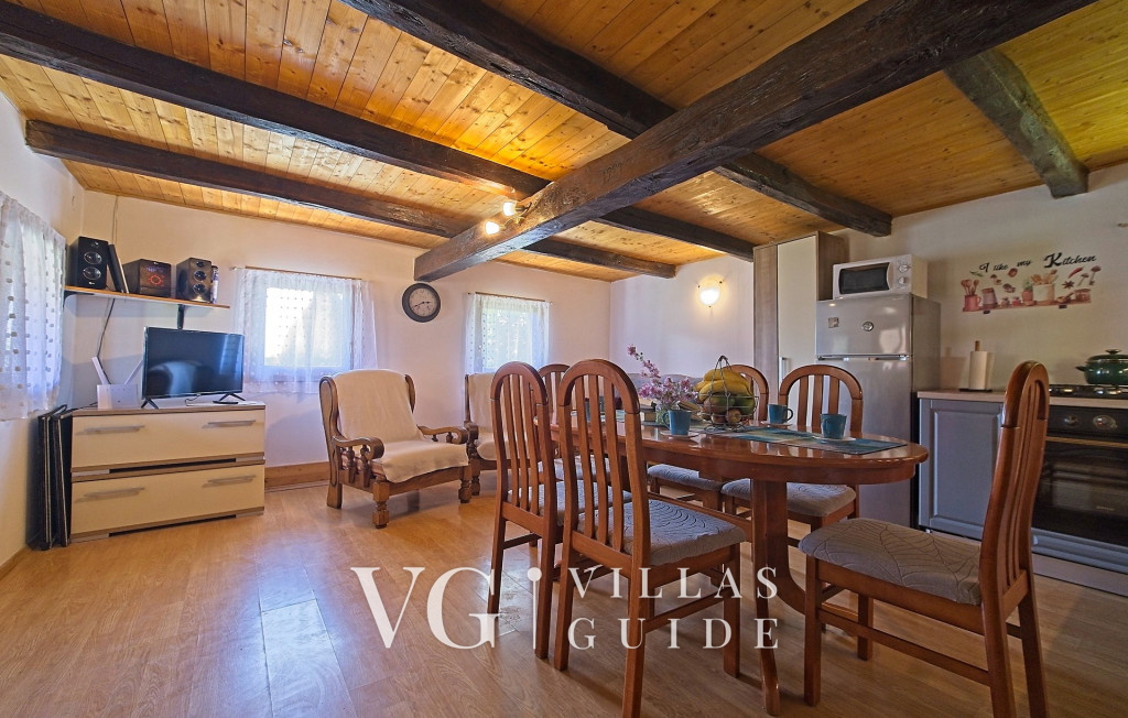 Holiday Home Martinšćak Wohnzimmer