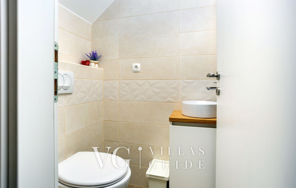 Holiday Home Casa Natura Vita - Island Krk Toilette per gli ospiti