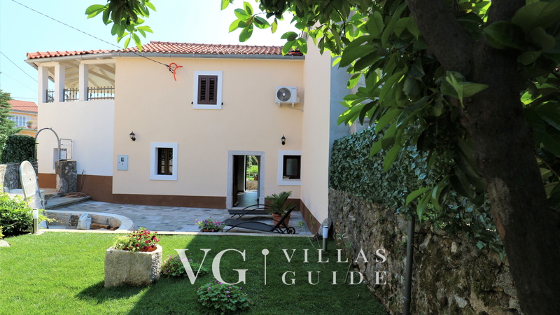 Holiday Home Casa Natura Vita - Island Krk Garden and property exterior